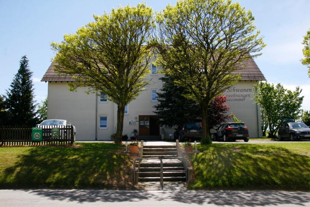 Landgasthof Schwanen Ostrach Екстер'єр фото